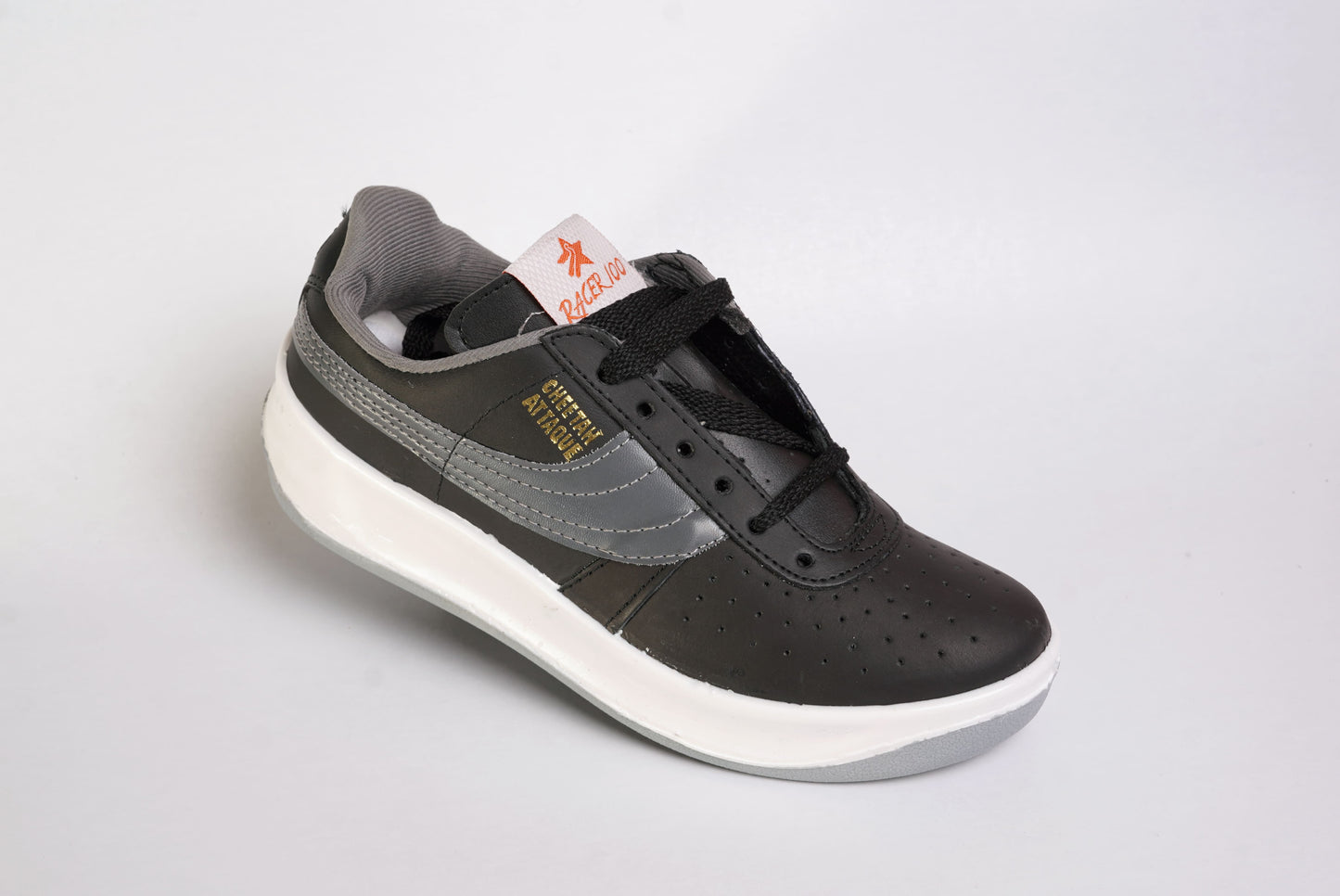 Silver Star Racer 102 Men’s Sneakers – Lightweight Everyday Shoes (Black & White)