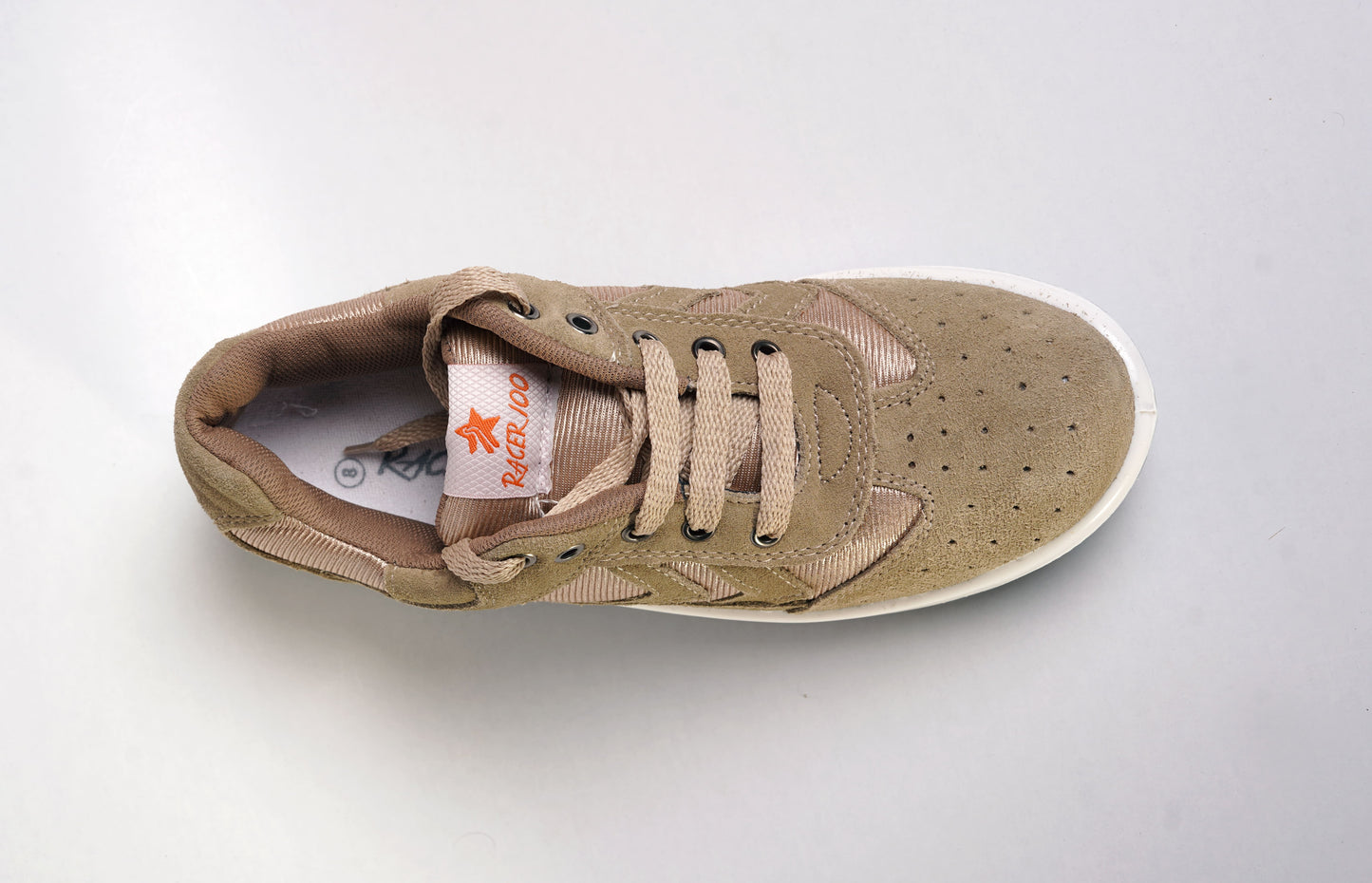 Silver Star Racer 174 – Men’s Breathable Casual Sneakers | Durable Suede & Fabric Upper