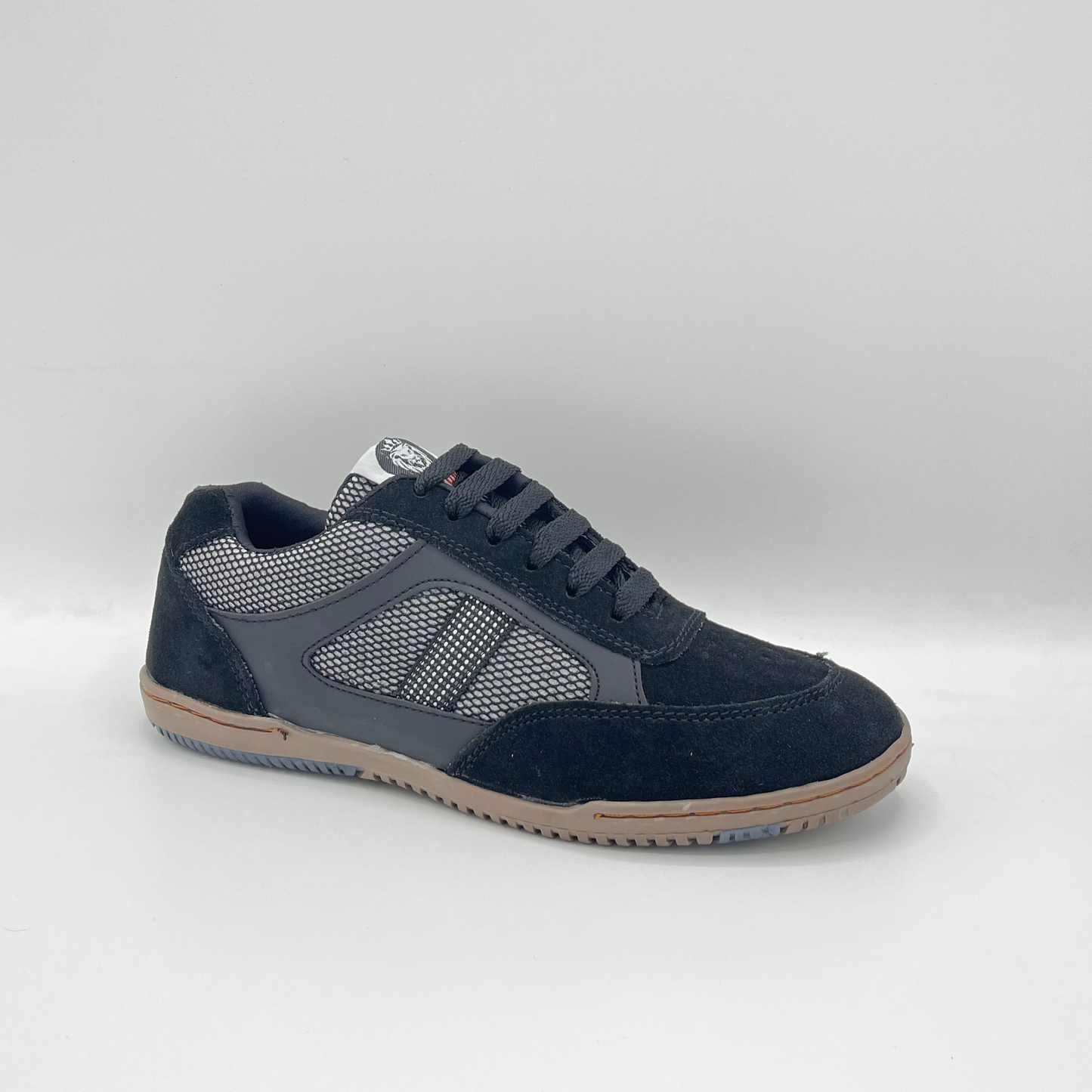 Squash 8209 Men’s Sneakers (Sand, Black, White Variant)